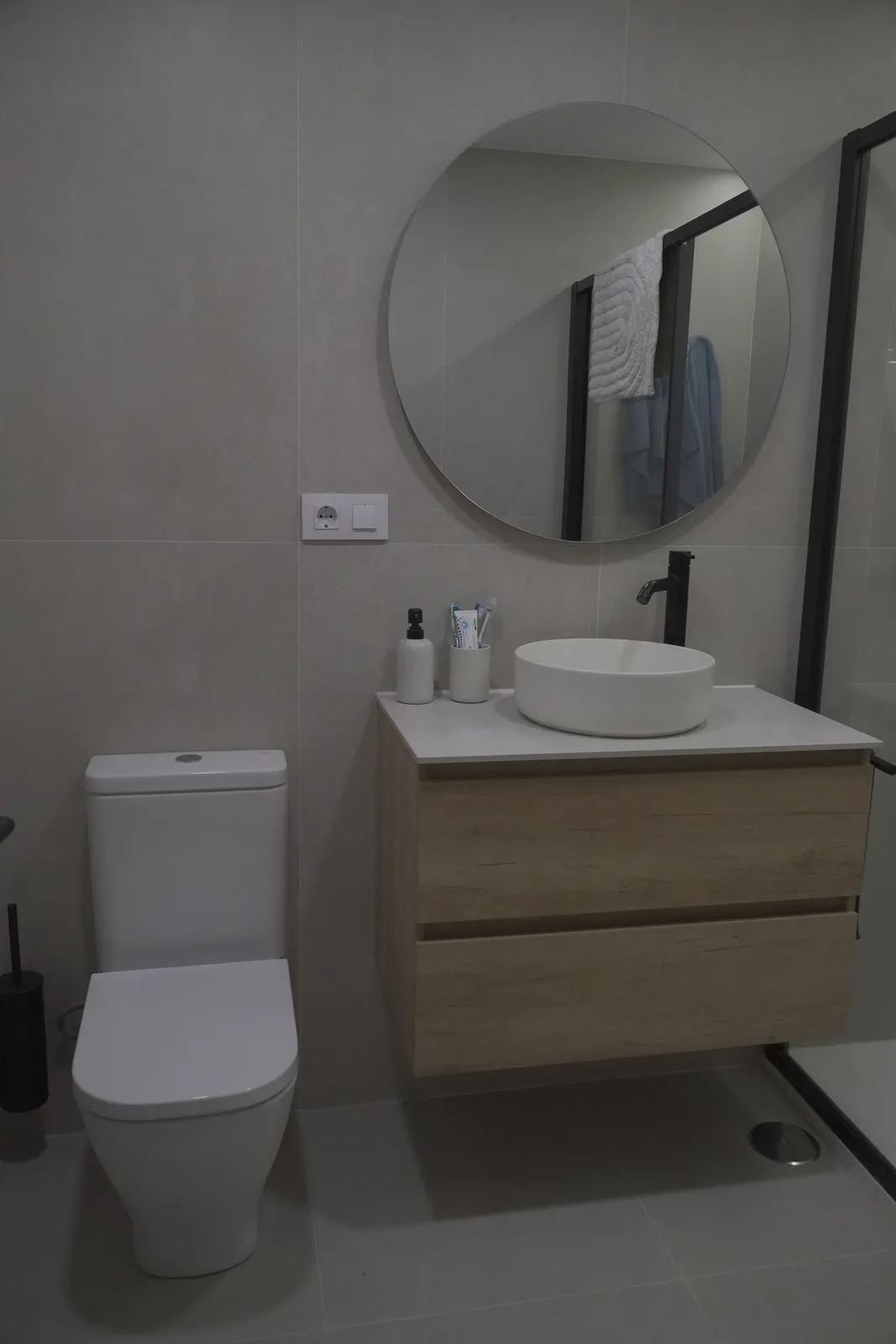 Baño accesible y adaptado · Reformas AL Rescate A Coruña