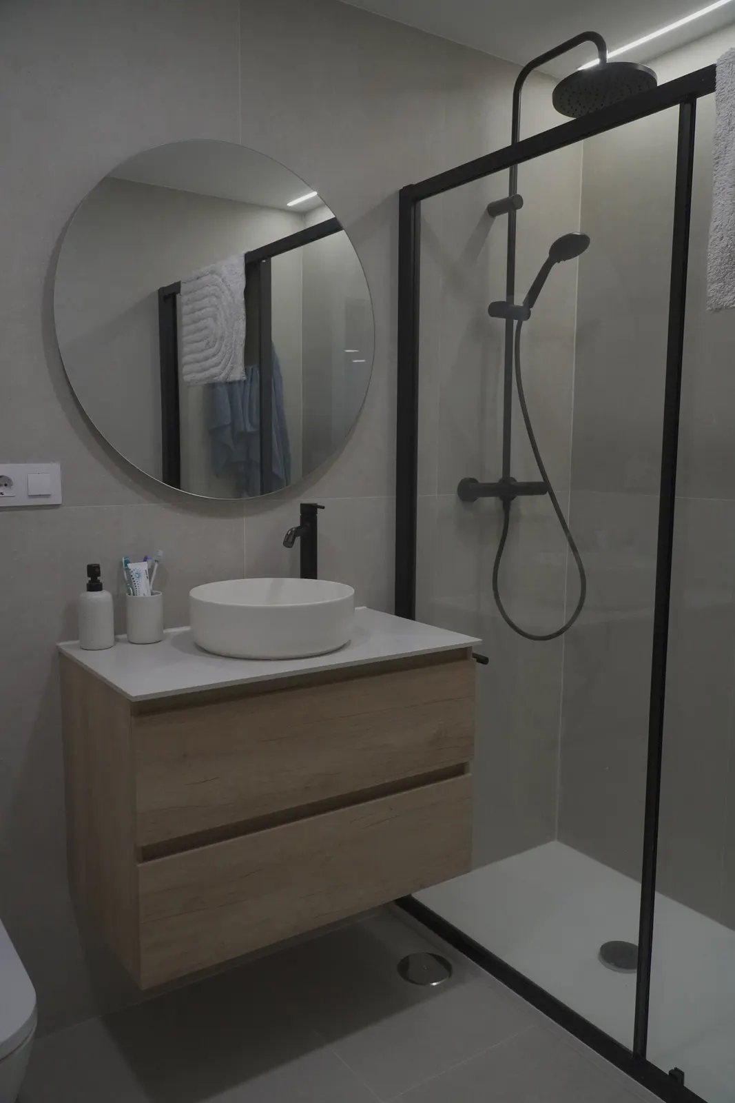 Reforma integral de baño · Reformas AL Rescate A Coruña